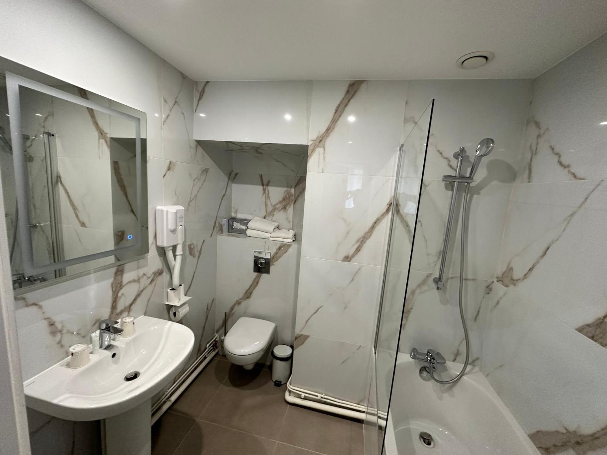 Hotel Riviera Renovated Париж Екстер'єр фото