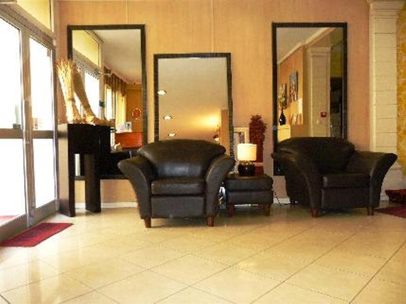 Hotel Riviera Renovated Париж Екстер'єр фото