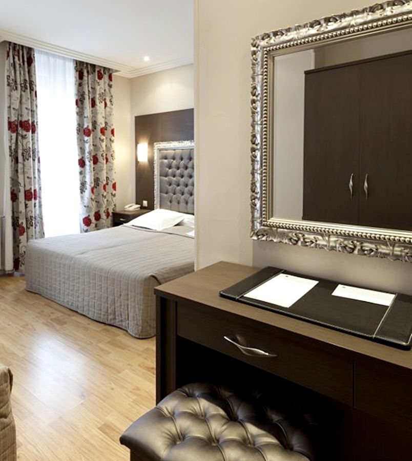 Hotel Riviera Renovated Париж Екстер'єр фото